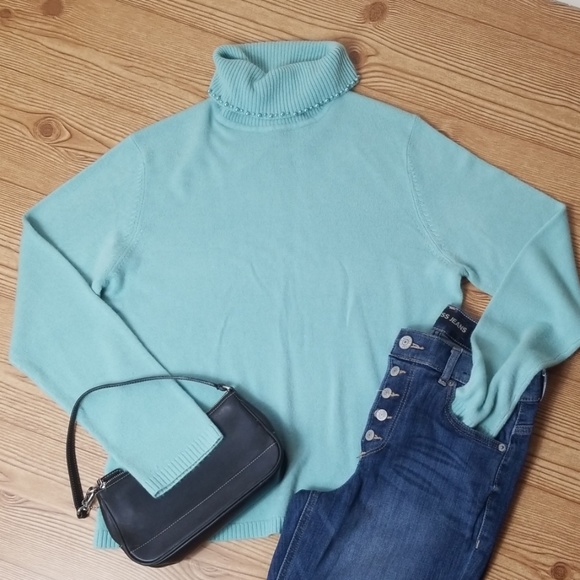 Debbie Morgan Sweaters - Debbie Morgan - Turtleneck Sweater with Pearls